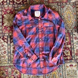 Mossimo supply co red/blue plaid flannel shirt